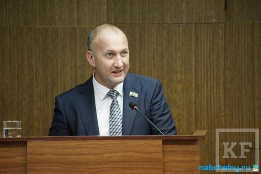 Наиль Магдеев избран мэром. Ильдар Халиков назвал его «челнинским бронепоездом»