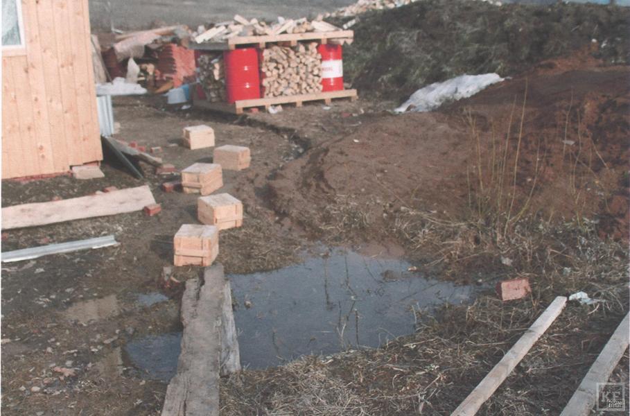 Экологическое бедствие в Малой Шильне: жители боятся, что их дома провалятся под землю