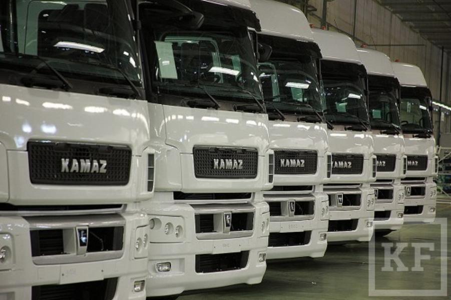 «Камаз» продолжает увеличивать свою долю на падающем рынке грузовых автомобилей