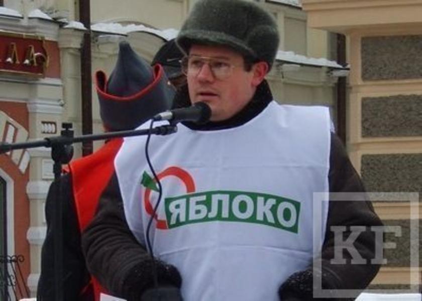 Межпартийная борьба в Татарстане: «Справедливая Россия» выталкивает «Яблоко» с политической арены за три недели до выборов