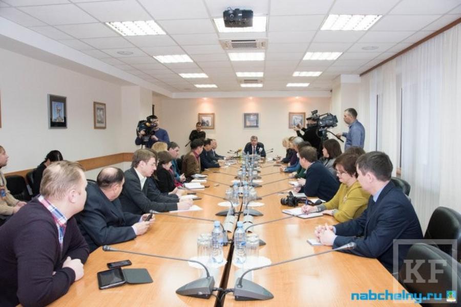 Наиль Магдеев заверил журналистов, что ни одна публикация в СМИ без внимания не остаётся
