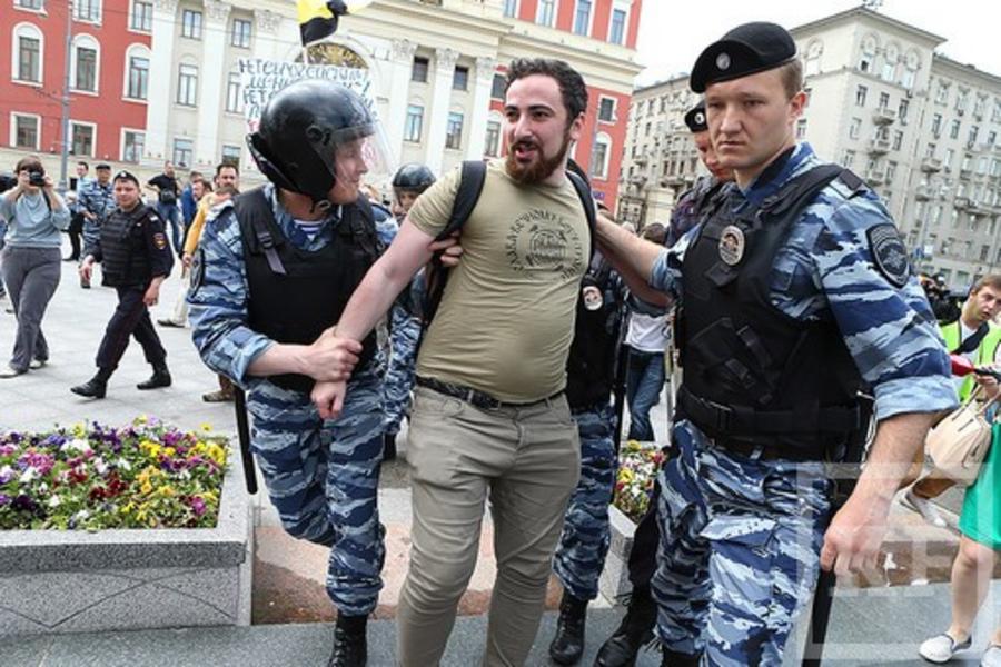 В Москве в ходе несанкционированного гей-парада задержаны 15 человек