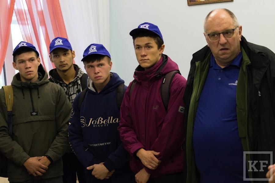 Интернациональная команда WorldSkills установила в казанском детдоме сантехнику