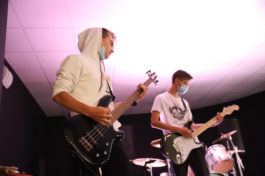 Молодежь Татарстана зарабатывает миллионы и избирается в депутаты