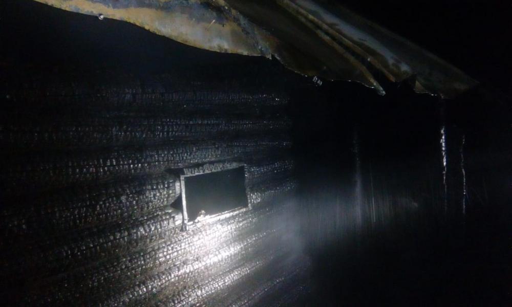 В Пестречинском районе Татарстана сгорели баня, летняя кухня и бассейн