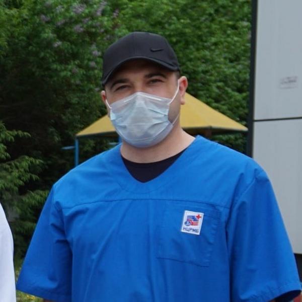 Фельдшер «скорой» из Нижнекамска Руслан Каштымов спас утопающего в Сочи