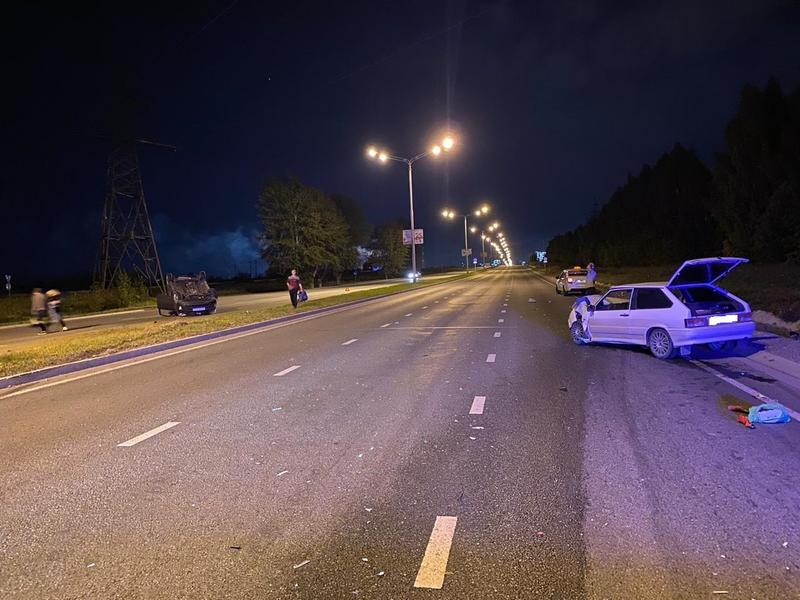 ДТП с перевертышем произошло в Нижнекамске на Соболековской дороге