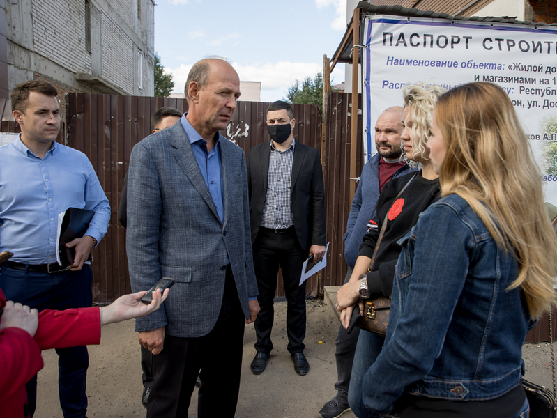 Нигматзянов о «свеевском» долгострое на Достоевского: Виден свет в конце тоннеля Нигматзянов о «свеевском» долгострое на Достоевского: Виден свет в конце тоннеля