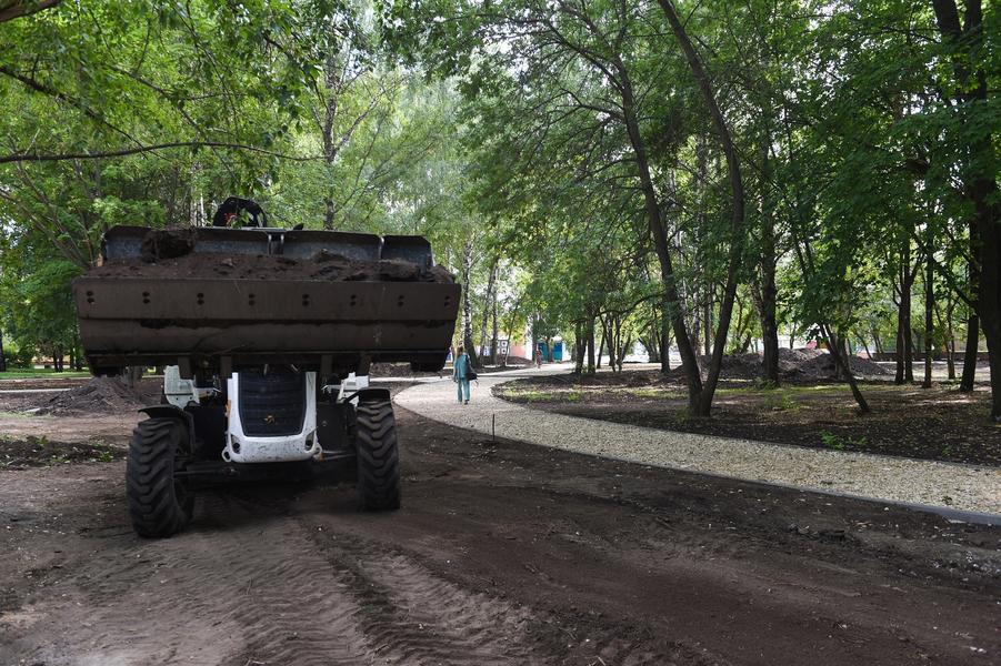 Строительство нового сквера в Нижнекамске подходит к завершению Строительство нового сквера в Нижнекамске подходит к завершению
