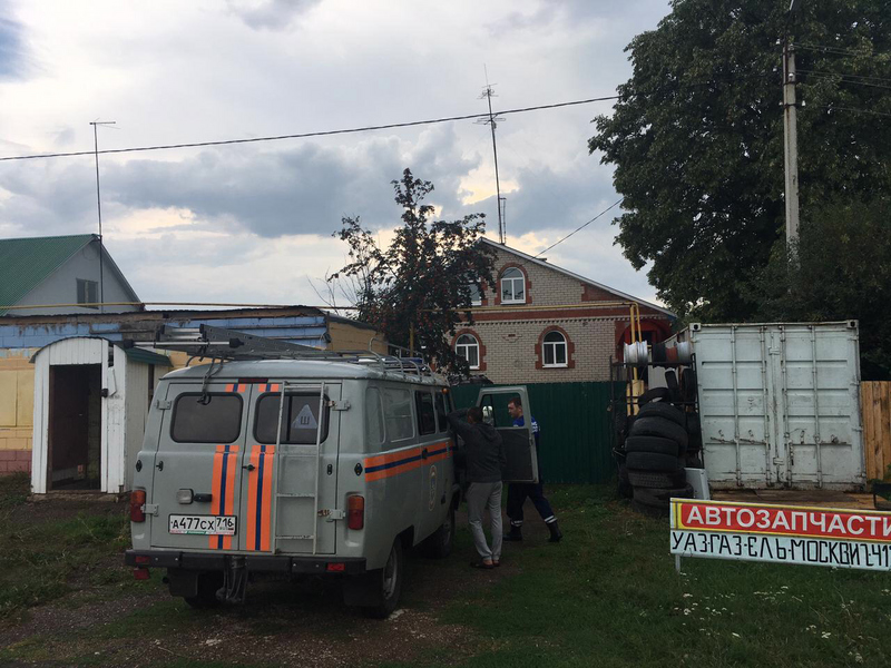 В Альметьевском районе обрушился гараж