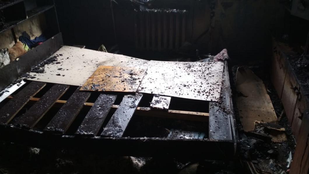 На пожаре в Казани спасли шестерых жильцов, которые не смогли выбраться из-за сильного дыма