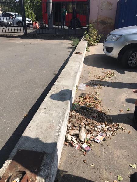 Председатель Госкомитета Татарстана по туризму призвал очистить замусоренную территорию Речпорта в Казани