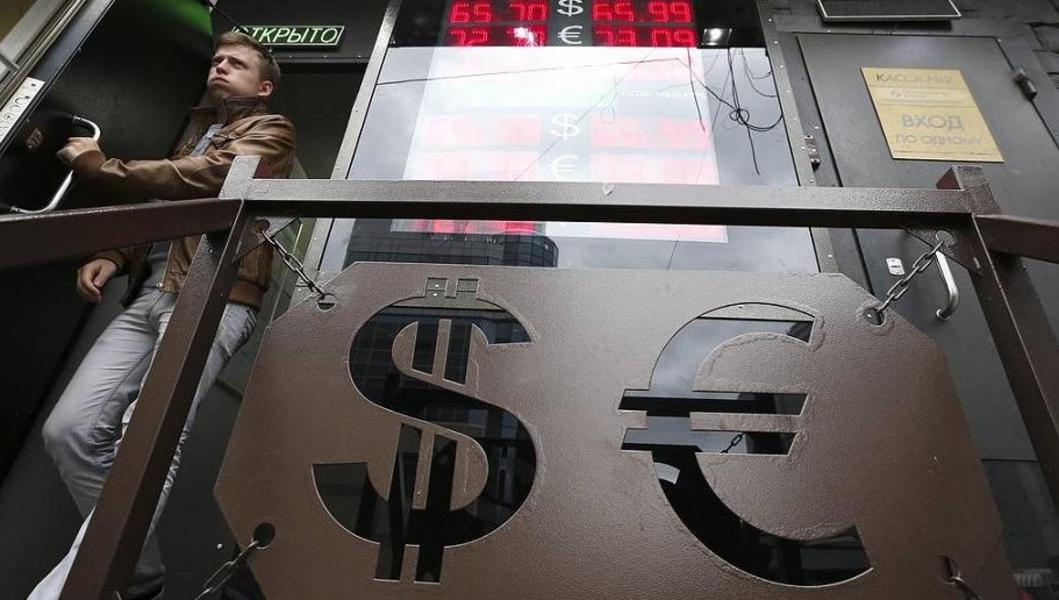 Цифровизация, удаленка и 90% привитых сотрудников: как банки пережили пандемию