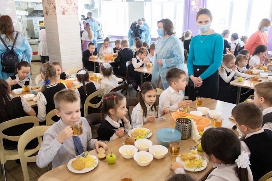 Ильсур Хадиуллин о системе оценивания в школах: Учителя оказывают медвежью услугу ученику, натягивая ему баллы