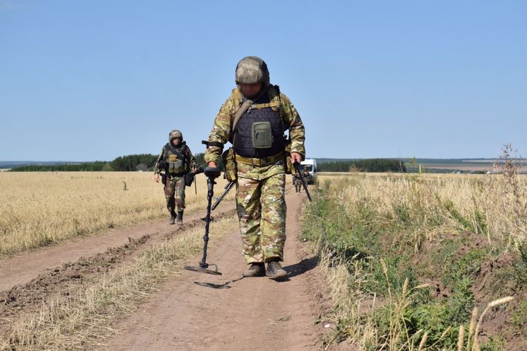 В Татарстане росгвардейцы во время учений задержали преступников в лесу