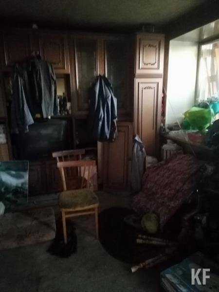 Захламивший квартиру нижнекамец «заразил» дом тараканами и клопами Захламивший квартиру нижнекамец «заразил» дом тараканами и клопами