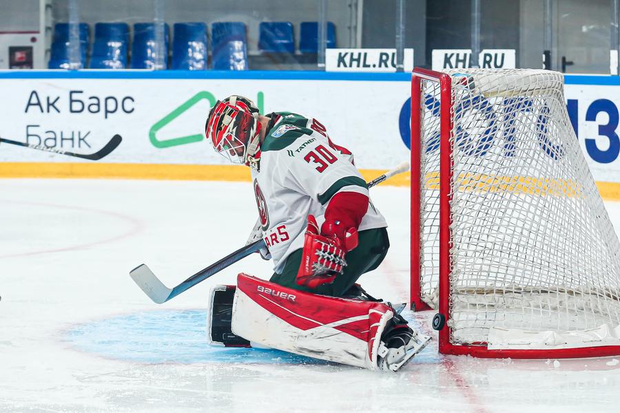 Игра новичков, конкурент Билялова и первая победа: «Ак Барс» сыграл в Нижнекамске Игра новичков, конкурент Билялова и первая победа: «Ак Барс» сыграл в Нижнекамске