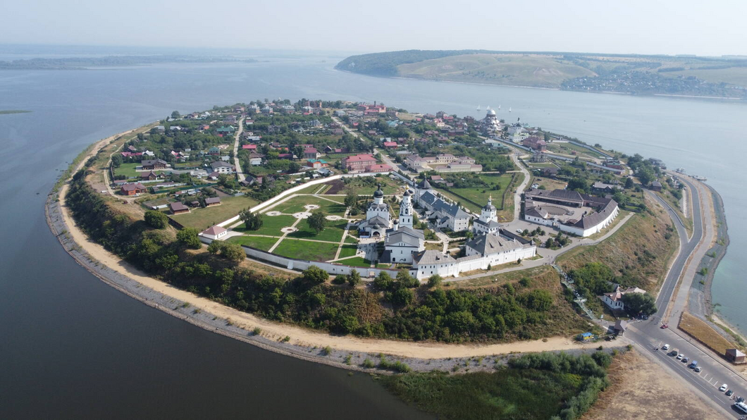 Рустам Минниханов: Свияжск – наше бесценное достояние Рустам Минниханов: Свияжск – наше бесценное достояние