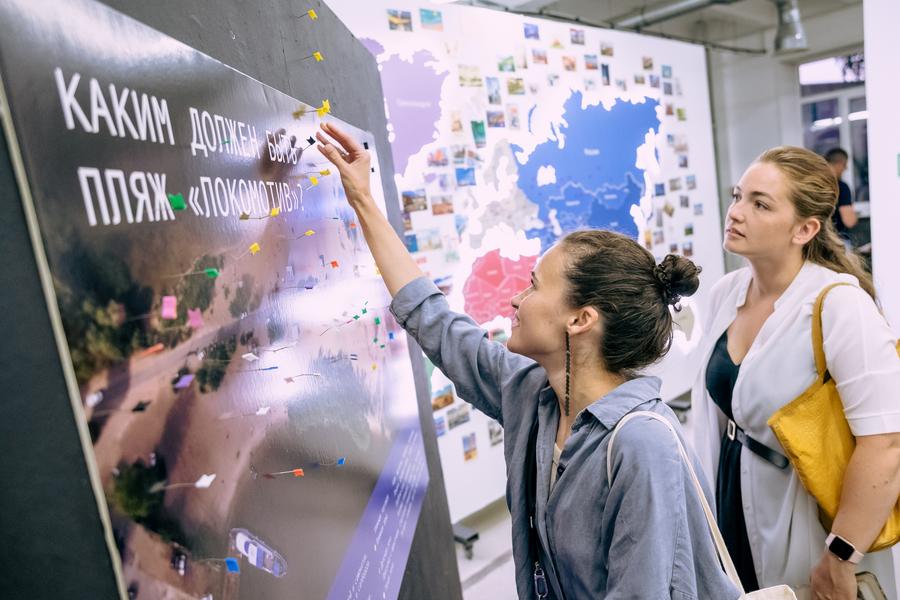 «Локомотив»: для чего нужен пляж, на котором нельзя купаться?