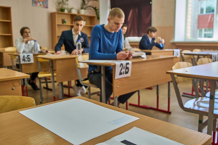 Итоги ЕГЭ, вопросы к директорам школ и «искусственные» медалисты: что в Альметьевске обсудили на педсовете