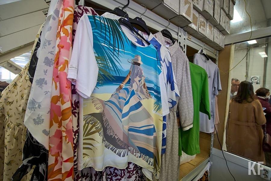 «Секонд-хенд – это особая философия»: что ищут казанцы в магазинах подержанной одежды?