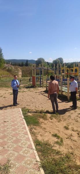 В Кукморском районе прокуратура проводит проверку по факту нападения бездомной собаки на троих детей