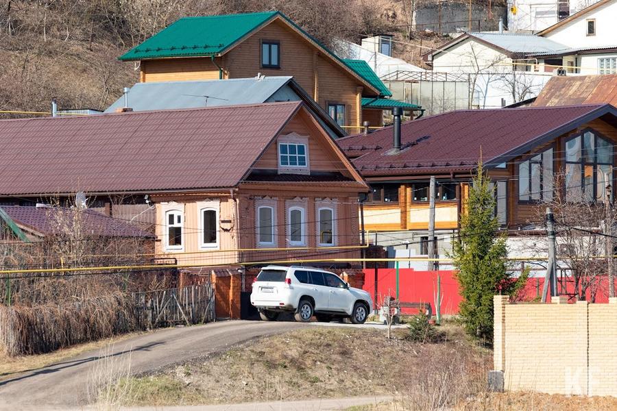 «Цена квадратного метра в коттедже почти в два раза ниже, чем в квартире»: татарстанцы переезжают за город