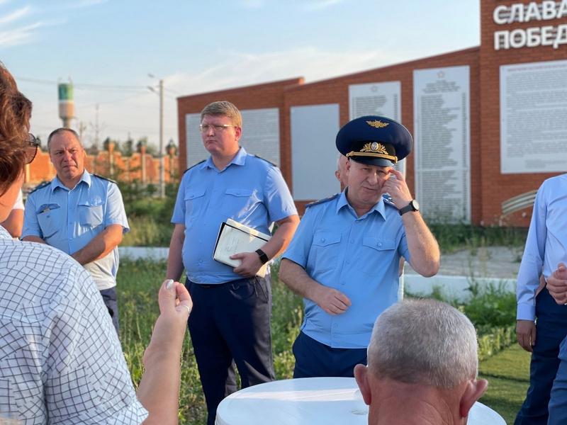 Прокурор Татарстана встретился с жителями поселка Чебакса под Казанью