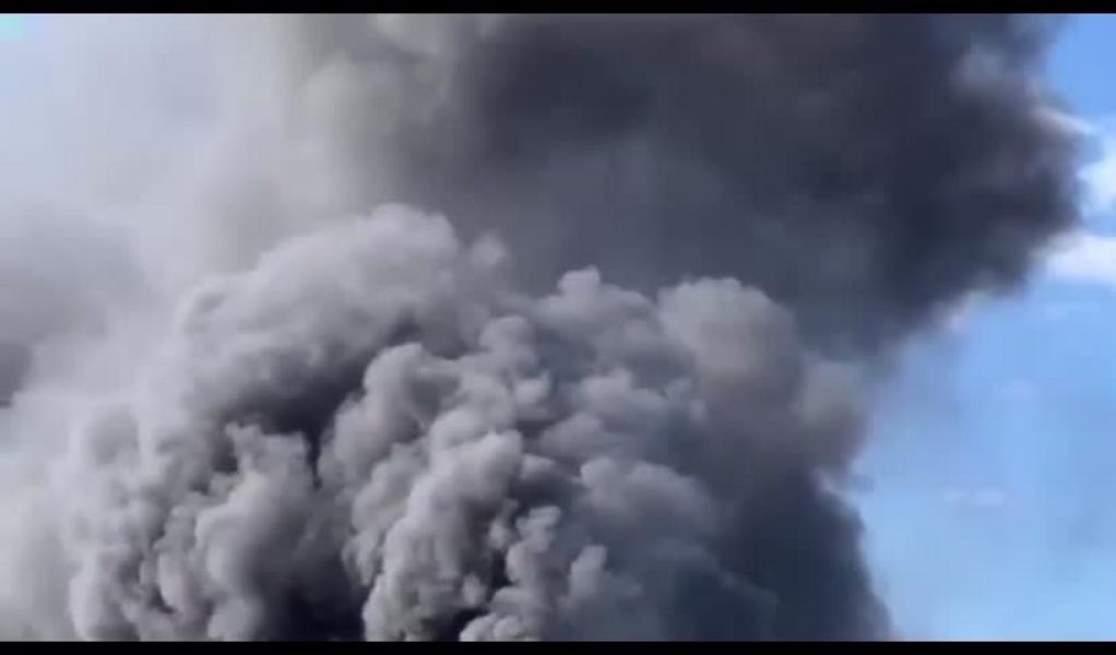 Семь машин загорелись после столкновения с грузовиком под Вологдой: есть погибшие и пострадавшие