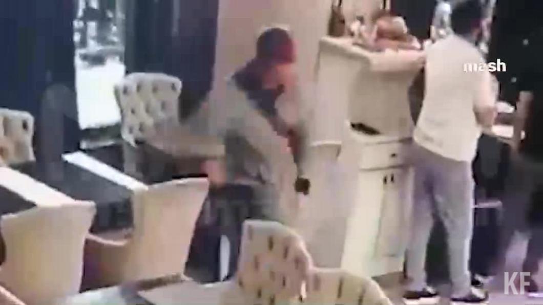 В кафе Зеленограда мужчина устроил стрельбу после конфликта