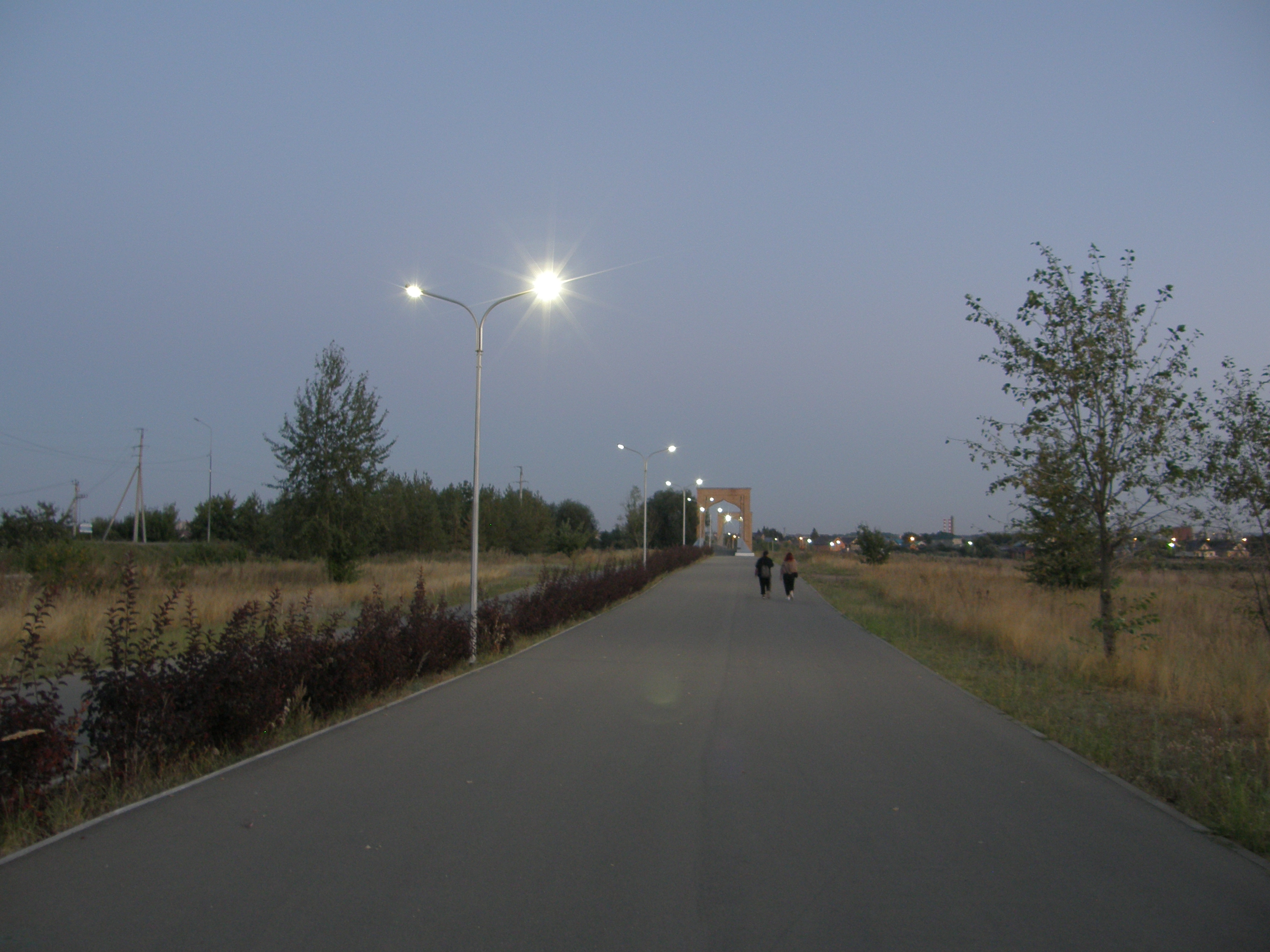 В темноте, да не в обиде: в Альметьевске не хватает света в общественных пространствах