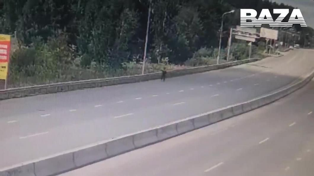 В Башкирии военнослужащий сбежал и на Нагаевском шоссе угрожает взорвать гранату