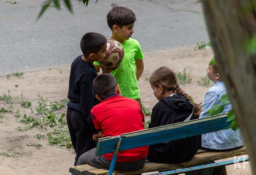 «Пункт ПДД, написанный детской кровью»: экономия на креслах безопасности приводит к трагедиям на дорогах Татарстана