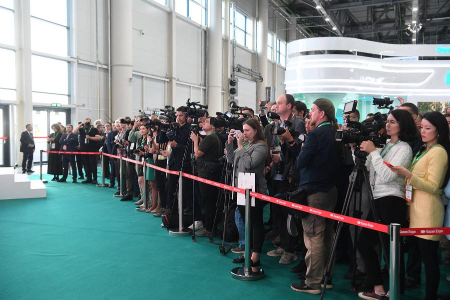 Минниханов подчеркнул важность качества и долговечности дорог Минниханов подчеркнул важность качества и долговечности дорог