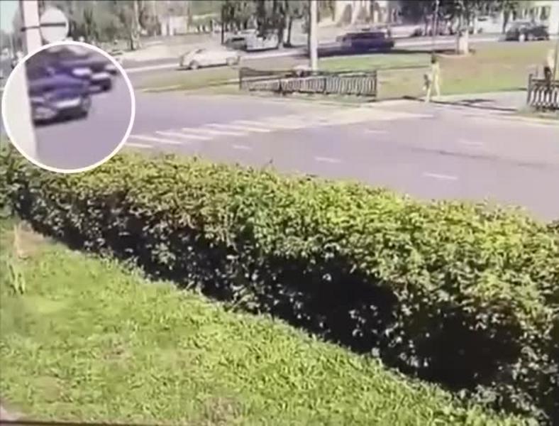 В Нижнекамске случилась авария из-за нарушения ПДД водителем и велосипедисткой