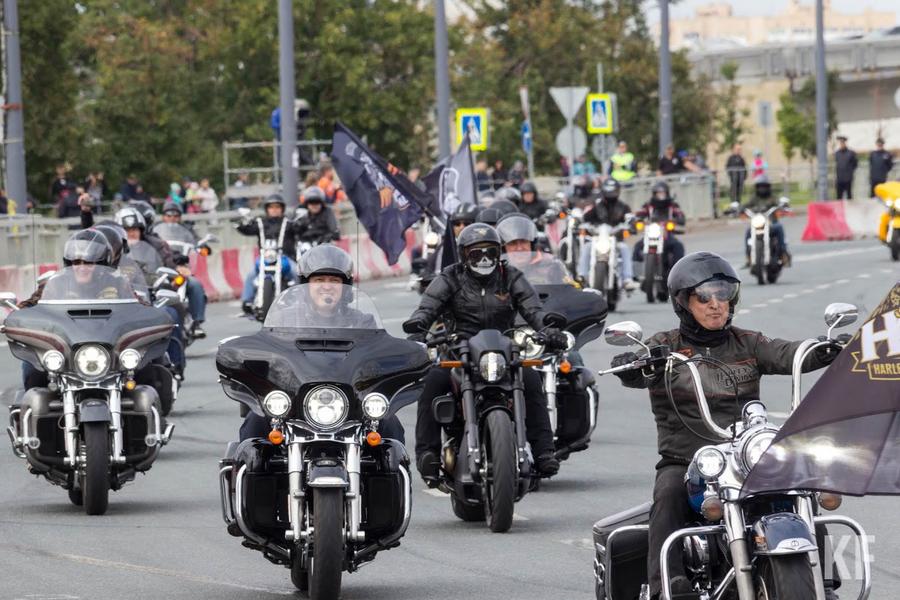 Отк рытие парка у Ноксы, ледовое шоу Плющенко и выступление Jony: программа Дня города и республики в Казани