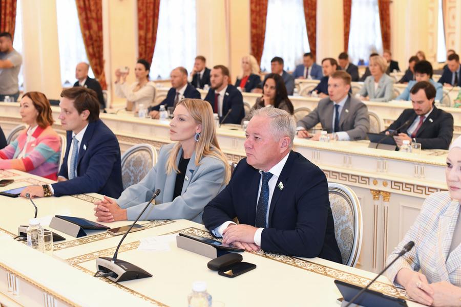 «Минимизировать риск девальвации истории»: архивные работники Казани идут в народ