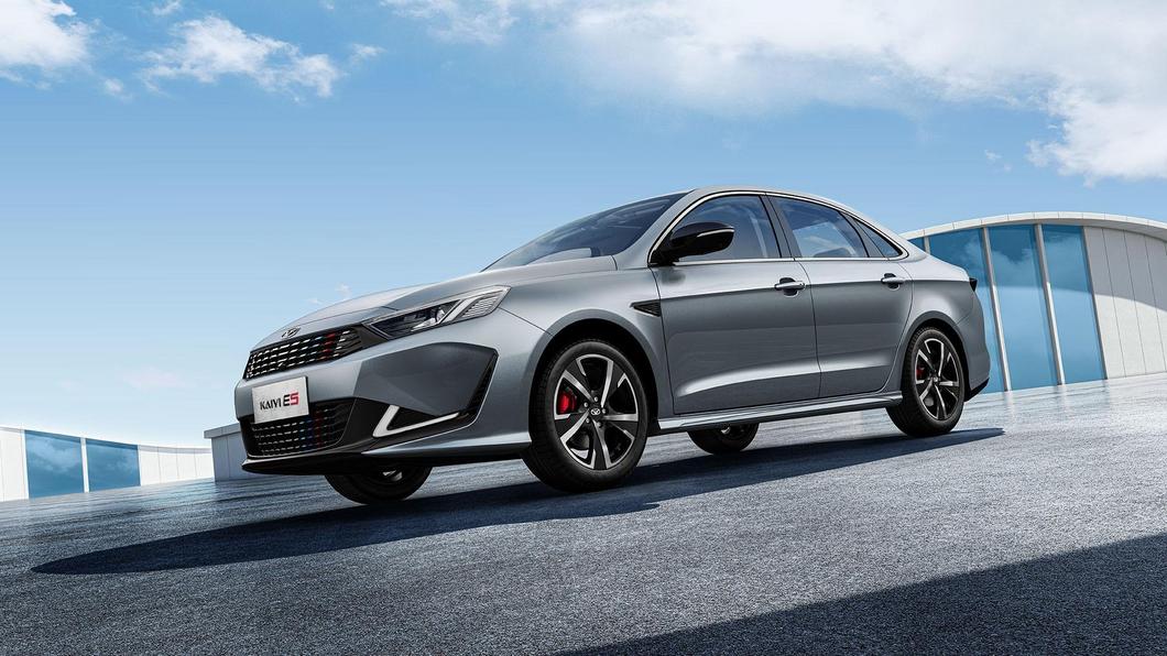 Продажи «поехали»: какие автоновинки покупают на отечественном рынке? Продажи «поехали»: какие автоновинки покупают на отечественном рынке?