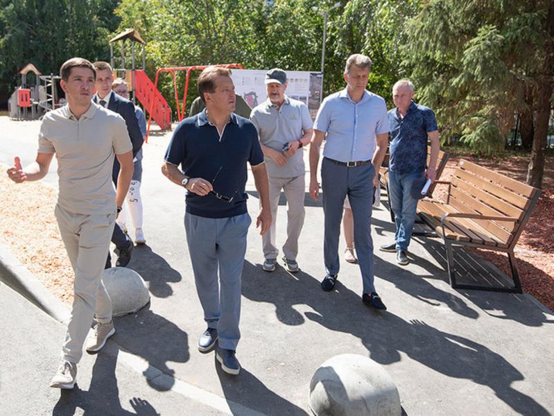В рамках программы «Наш двор» в Вахитовском районе Казани благоустроили дворовую территорию