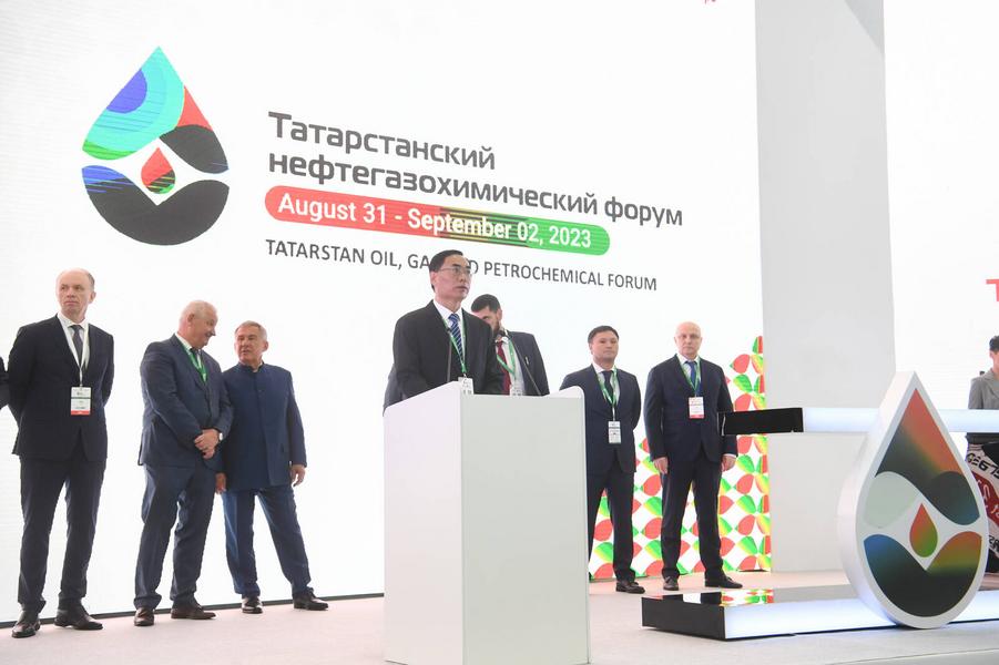 Минниханов подчеркнул важность качества и долговечности дорог Минниханов подчеркнул важность качества и долговечности дорог