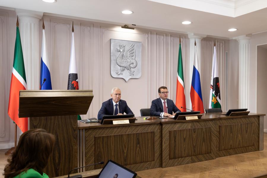 Отк рытие парка у Ноксы, ледовое шоу Плющенко и выступление Jony: программа Дня города и республики в Казани