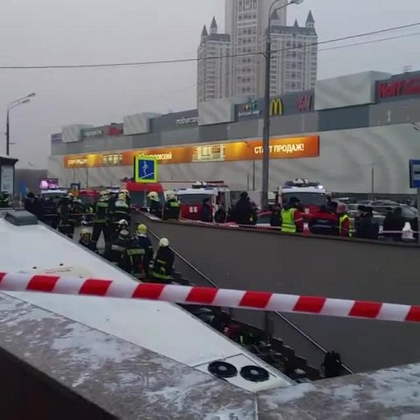 В Москве автобус протаранил выходящих из метро людей