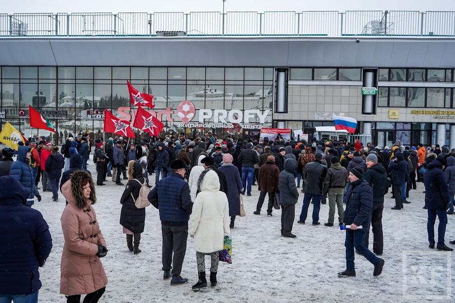Протестный винегрет: попытка собрать большой митинг оппозиции в Казани провалилась