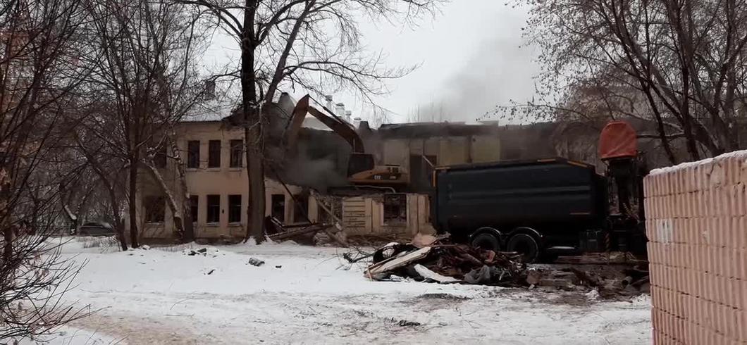 В Авиастроительном районе Казани начали сносить трущобы