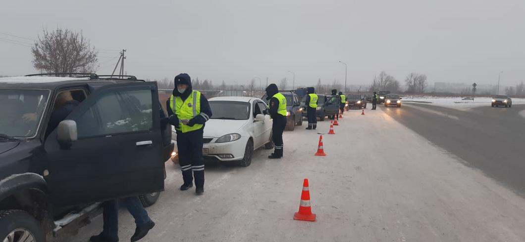 Сотрудники ГИБДД поймали в Челнах 6 шоферов на неисправных автобусах