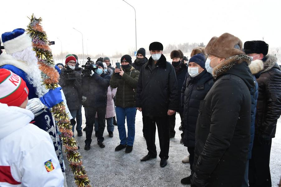 Рустам Минниханов посетил сельхозярмарку в агропромпарке «Казань» Рустам Минниханов посетил сельхозярмарку в агропромпарке «Казань»