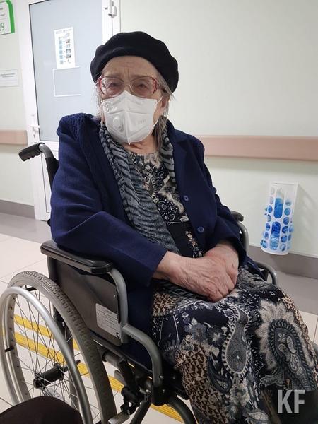В Татарстане от ковида вакцинировалась 92-летняя​​ пациентка