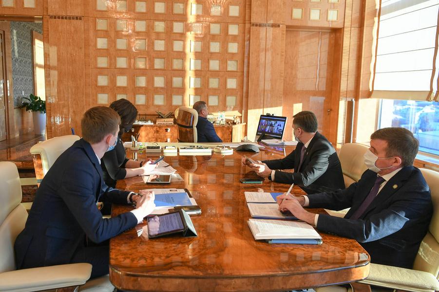 Рустам Минниханов: Половина объемов татарстанской продукции идет на экспорт