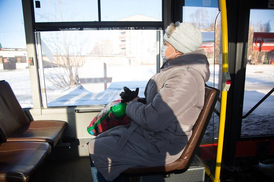 По трем маршрутам в Нижнекамске курсируют новые низкопольные автобусы