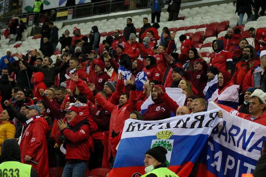 Fan УйДи или сказ о том, как власть имущие разрушили российский спорт. Почему паспорт болельщика это зло?